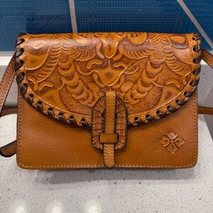 Patricia Nash Leather Lanza Crossbody